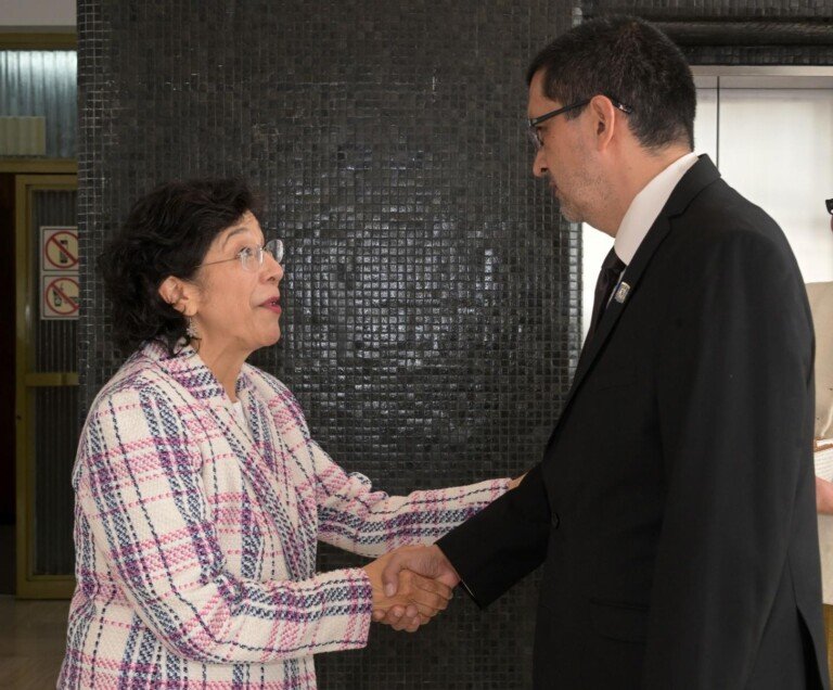 Perla Olivia Rodríguez Reséndiz asumió la dirección del IIBI; consolidará su liderazgo en investigación, docencia y formación profesional