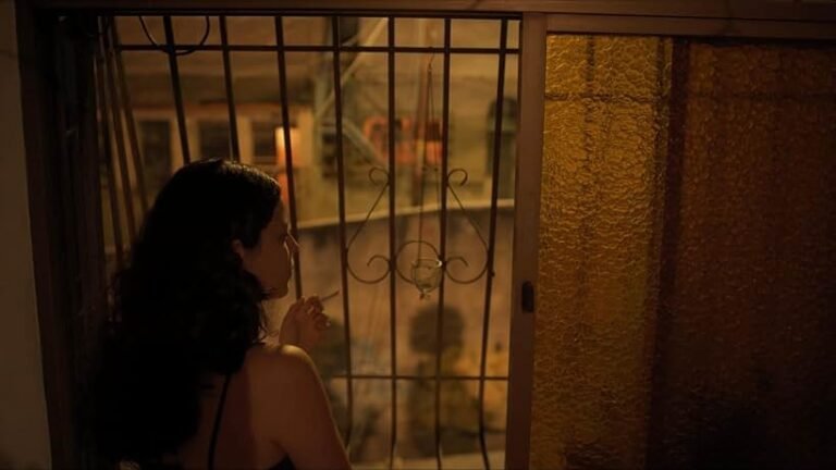Analizan la violencia psicológica de género contra mujeres en cine debate