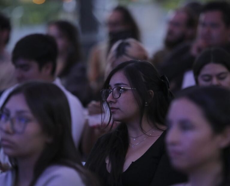 FIL de Guadalajara: Ely Guerra y La Bien Querida reflexionan en torno a las mujeres en la industria musical