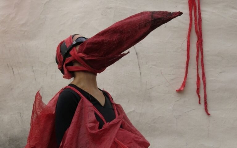 El Museo de Arte Moderno profundiza en la obra de la artista Gabriela Gutiérrez Ovalle