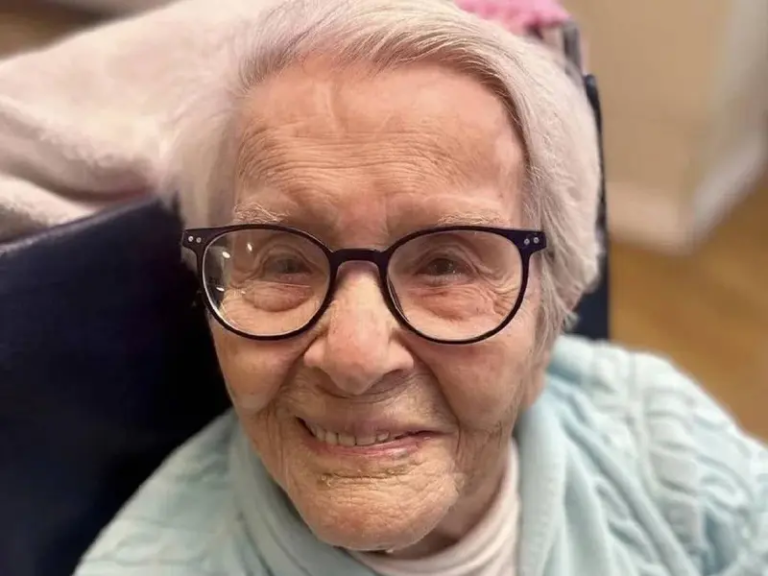 Falleció Rose Girón sobreviviente del holocausto
