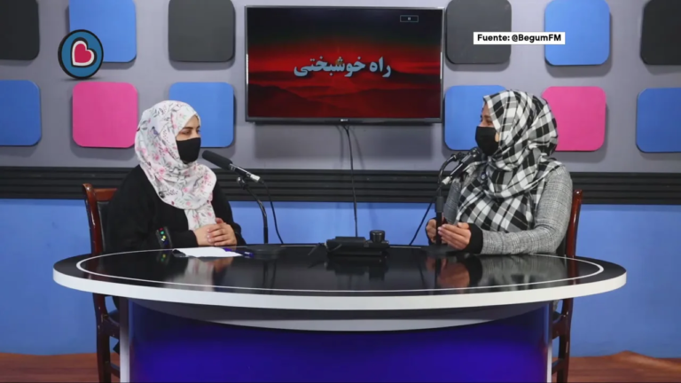 Los talibanes cierran ‘Radio Begum’, la única radio en Afganistán creada por y para mujeres