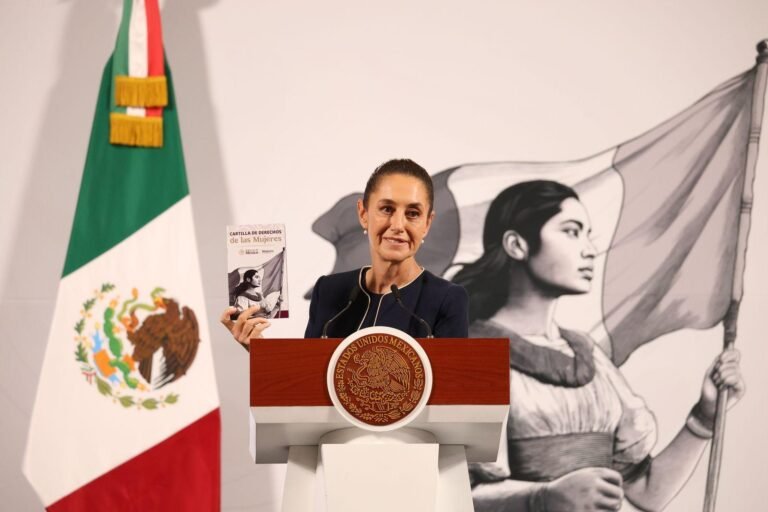 Presentan Cartilla de Derechos de las Mujeres