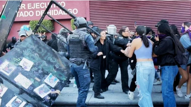 Feministas de Hidalgo exigen a Manchaca dejar de banalizar lo sucedido el 8M