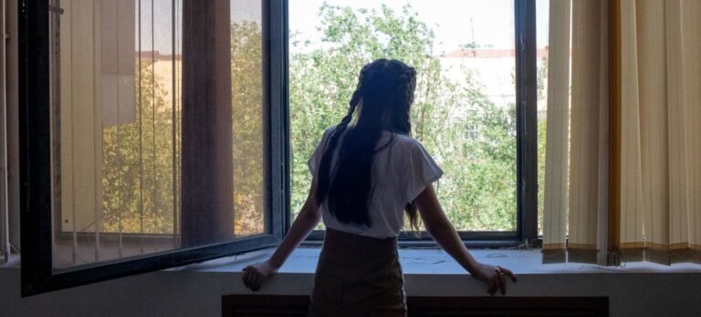 Cada hora mueren 100 personas por causas relacionadas con la soledad