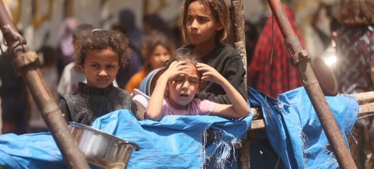 Las personas en Gaza no están vivas ni muertas, son cadáveres ambulantes: UNRWA