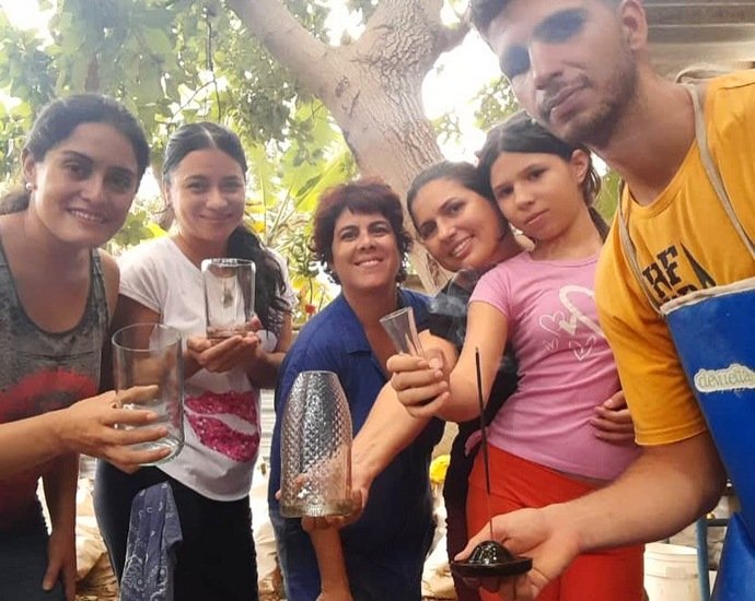Cuba: Mujeres reciclan y promueven educación ambiental