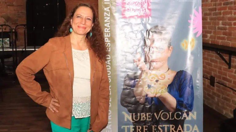 Tere Estrada escribe su primer corrido: “Ruta feminista”