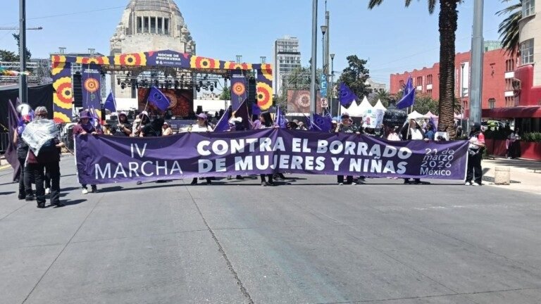 Cuarta marcha contra el borrado de las mujeres en la Ciudad de México