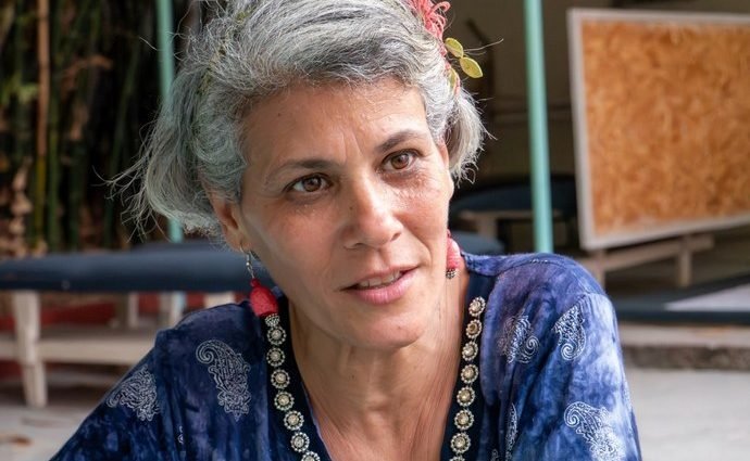 Cuba: Artesana en la ruta cubana de la seda