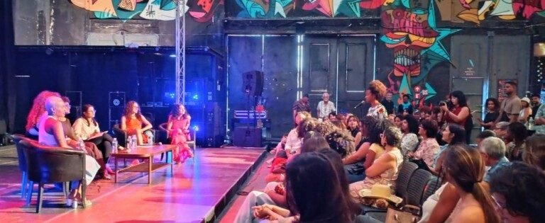 Cuba: Mujeres reivindican la identidad cultural desde el emprendimiento