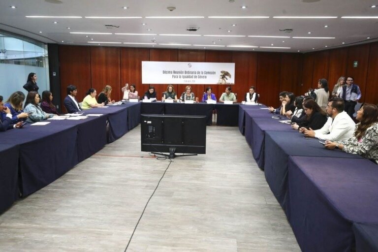 Aprueban incluir como violencia política los actos que inciten al odio