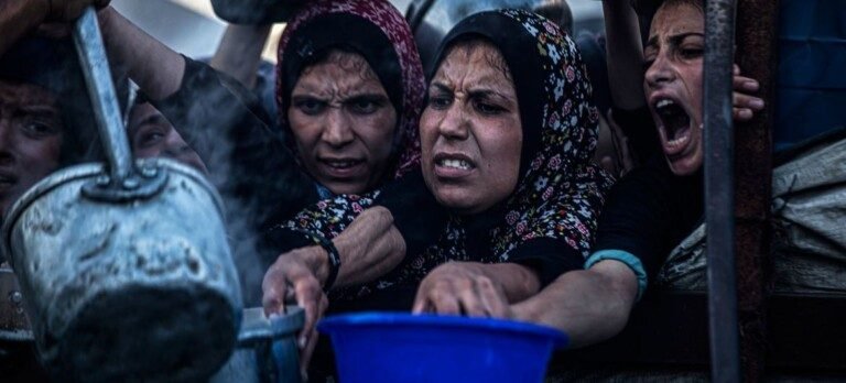 En Gaza, 47 mujeres fueron asesinadas cada día entre 2023 y 2025