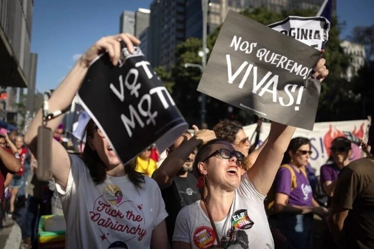 Mujeres salen a las calles en Brasil para exigir la criminalización de la misoginia