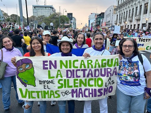 En el exilio 400 mil feministas por alzar la voz contra la dictadura nicaragüense