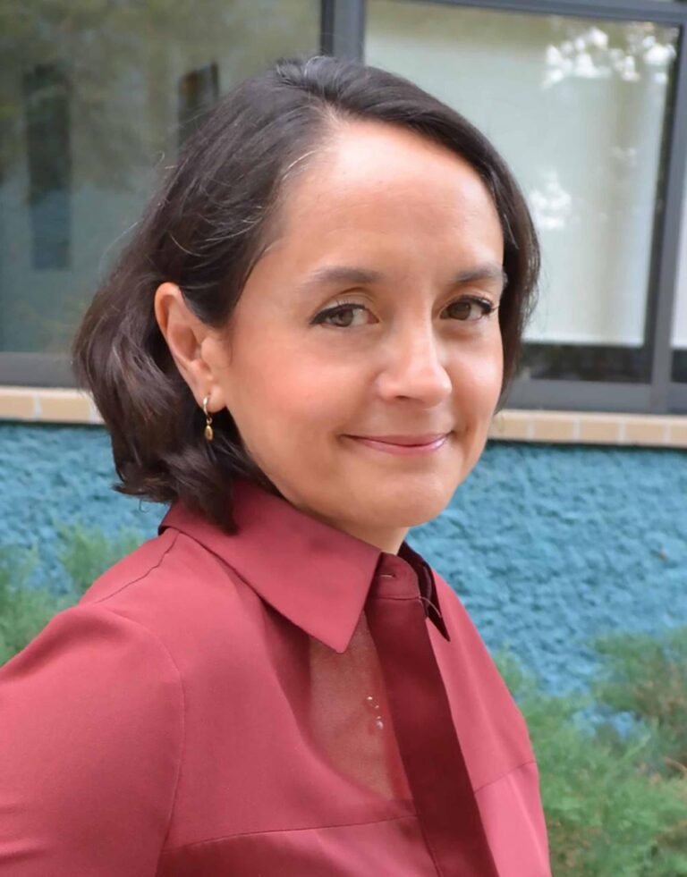 Véronique Sophie Ávila Foucat, nueva directora del Instituto de Investigaciones económicaseconómicas