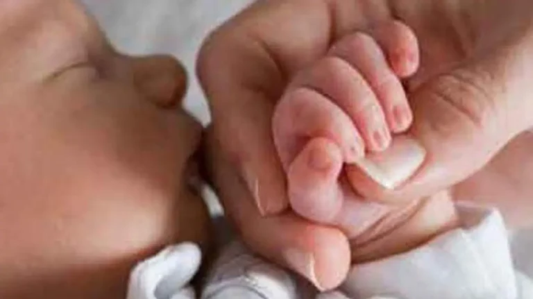 Legisladoras se unen como embajadoras para promover apoyo a embarazadas y v/s el aborto