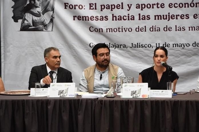 Más de 61% de las remesas de EEUU las reciben mujeres