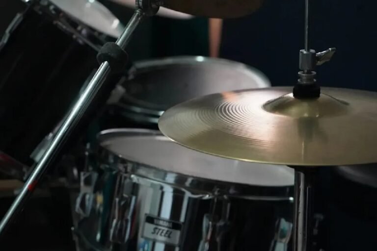 Las mujeres también hacen ruido: bateristas rompen brecha en México