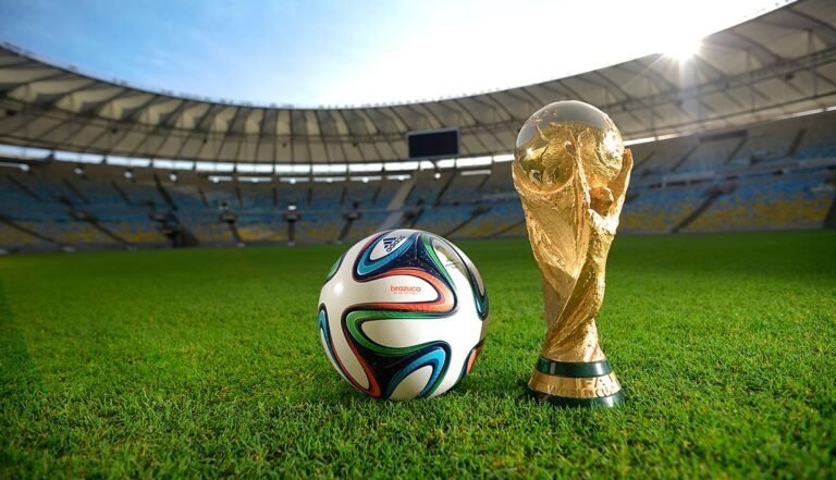 México paga los costos del Mundial: la FIFA se queda con los beneficios